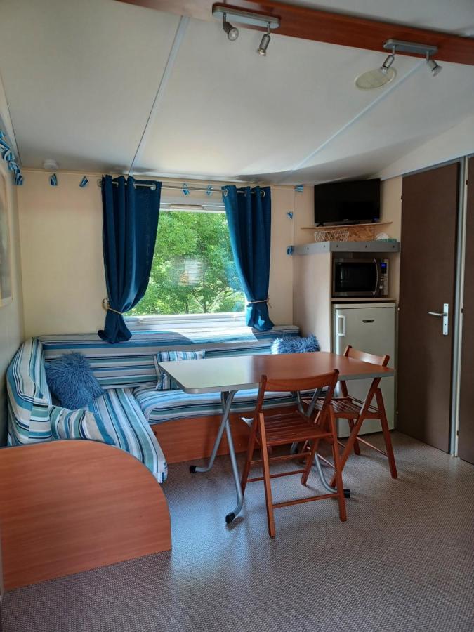 Flo'S Mobil-Home Saillagouse Buitenkant foto